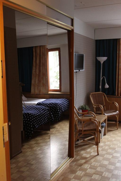 Aapiskukko Hotel Pälkäne Exteriér fotografie
